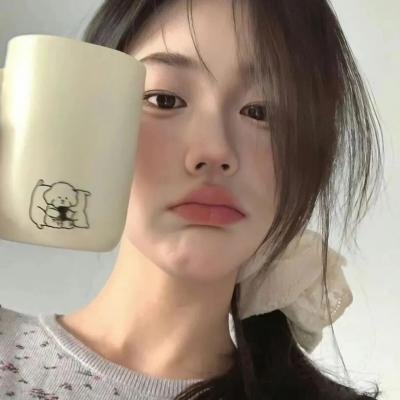 俏佳人